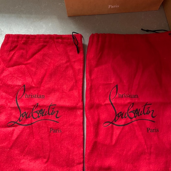 Authentic Christian Louboutin Pigalle 100 Patent Size 39 - Picture 13 of 14